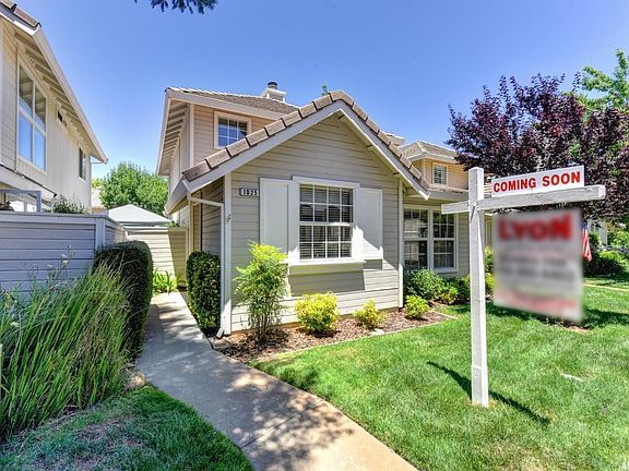 3rd image of 1025 Meadowbridge Dr