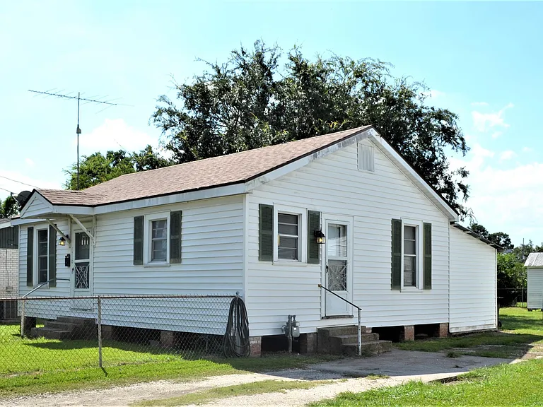 1710 S Iberia St — Photo 2