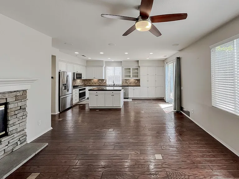 7905 Leway Dr — Photo 24