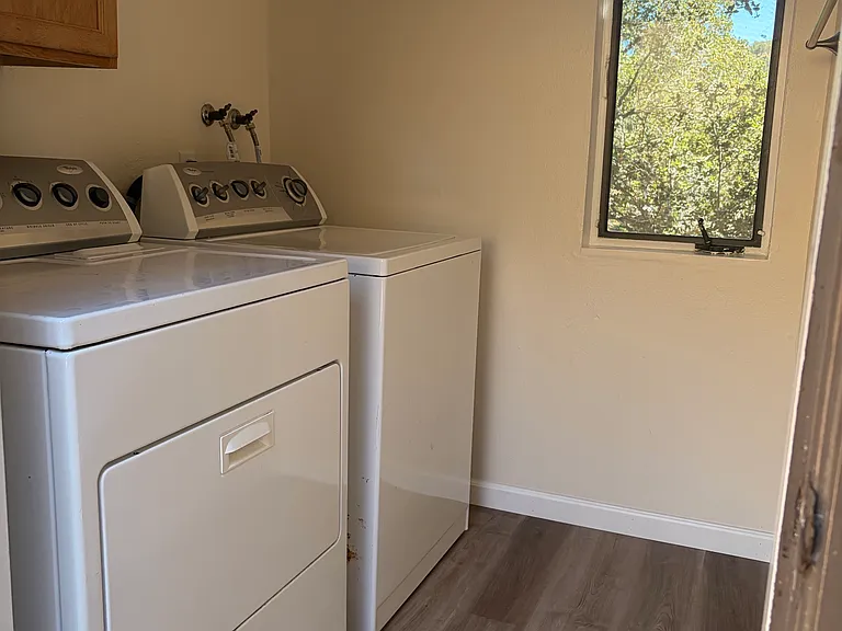 10 Clay Ct #10 — Photo 3