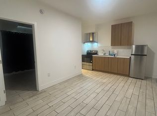 2176 W Venice Blvd #17, Los Angeles, CA 90006