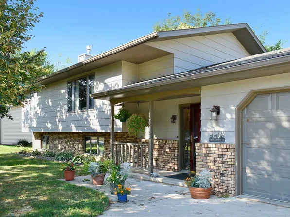 1018 Broadway Ave, Wabasha, MN 55981