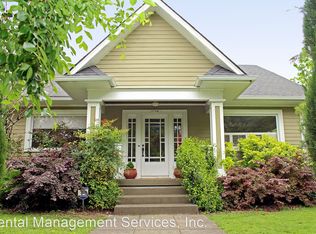 3704 N Massachusetts Ave, Portland, OR 97227