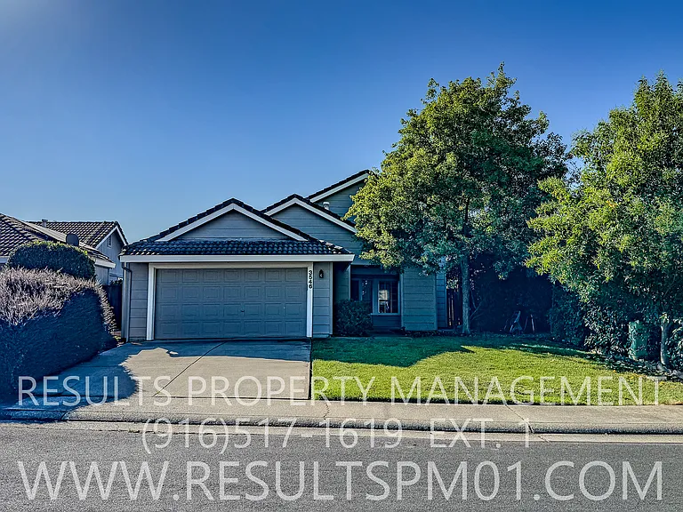 3546 Willard Way — Photo 1