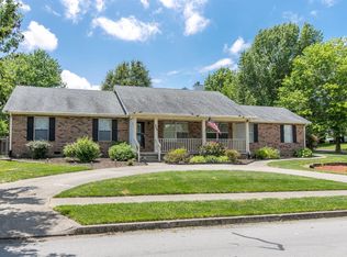 380 Cromwell Way, Lexington, KY 40503