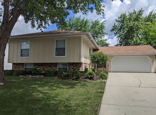 903 Kensington Ln, Celina, OH
