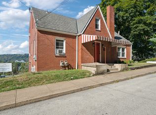 612 Hopkins St FLOOR 2, Sewickley, PA 15143