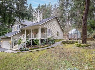 15944 Lemolo Shore Dr NE, Poulsbo, WA 98370