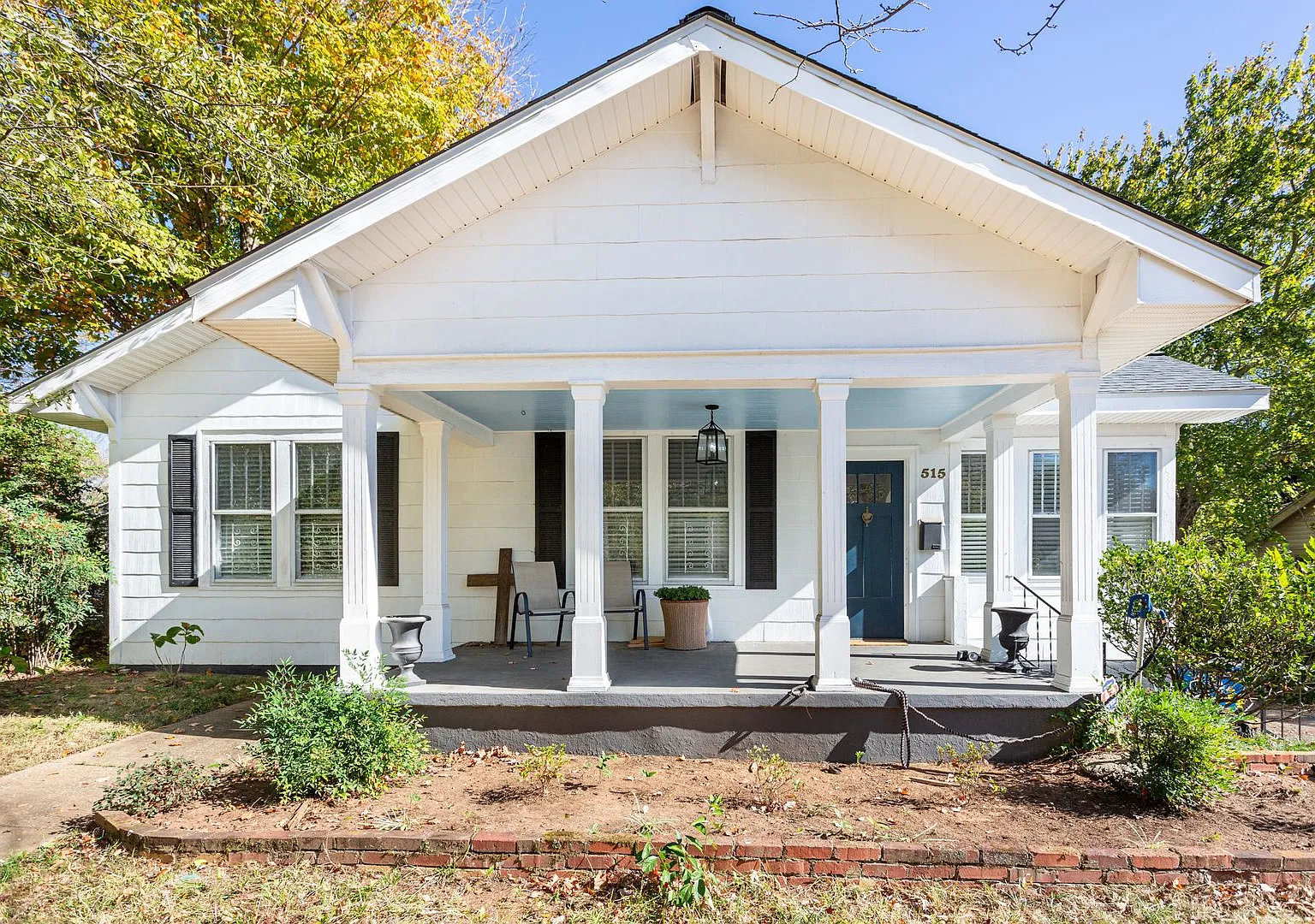 Spacious Home In East Anniston! — Photo 3