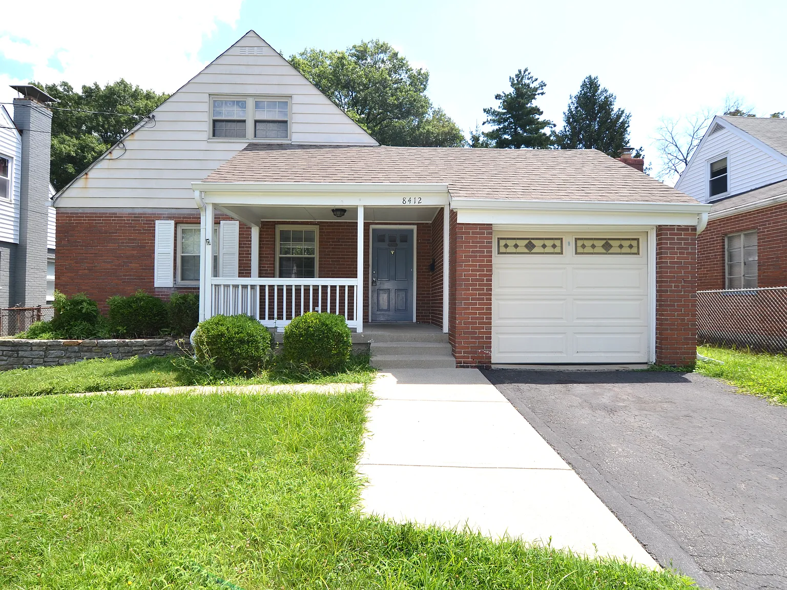 3 bed, 1199 sqft, $1,975 — Photo 1