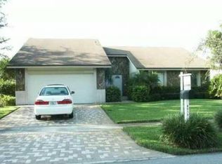 8510 NW 54th Ct, Lauderhill, FL 33351