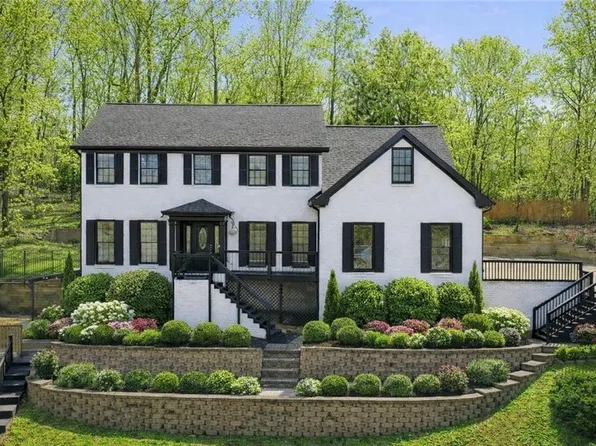 9305 Delft Way, Johns Creek, GA 30022