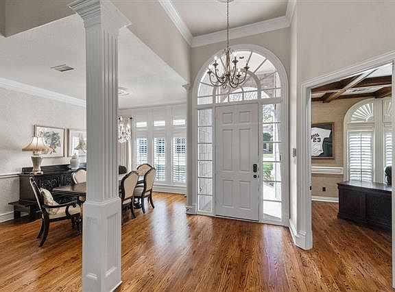 4th image of 903 Suffolk Ct