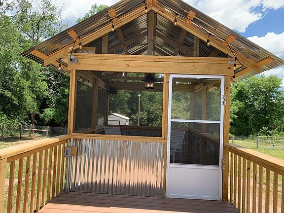 Grill Area & Screened Room