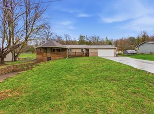 155 Parkwood Dr, Council Bluffs, IA 51503