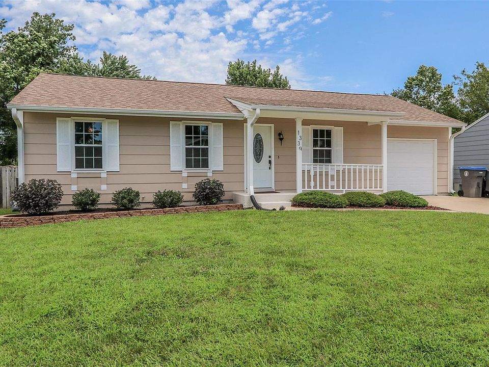 1st image of 1339 Shallow Lake Dr