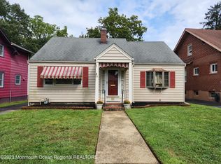 39 Madison Ave, Red Bank, NJ 07701