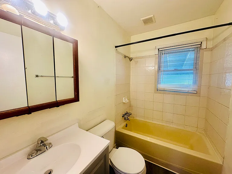 8047 Hupp Ave — Photo 7