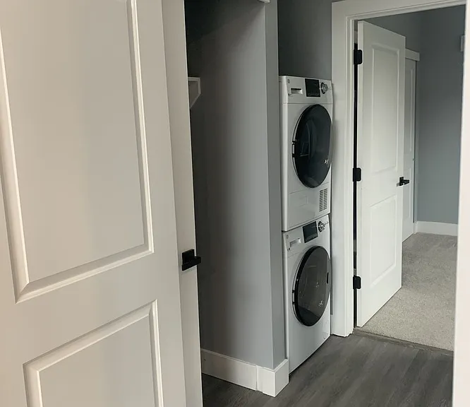40 Parkwood Ave #103 — Photo 17