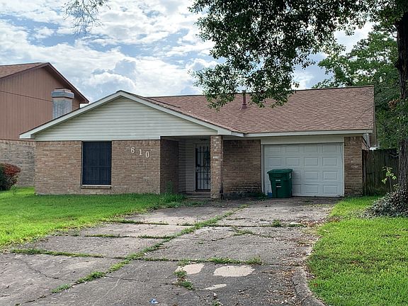 2nd image of 8610 Valley Meadow Dr