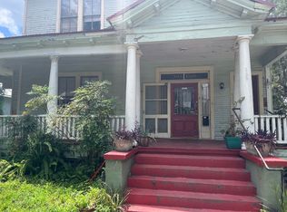 303 E 34th St #A, Savannah, GA 31401