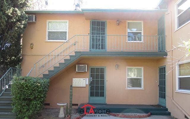 1st image of 12928 Burbank Blvd #3