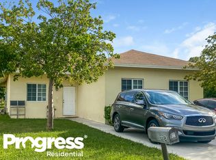 368 SW 11th St, Deerfield Beach, FL 33441