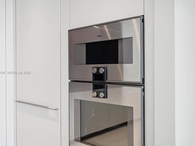 300 Biscayne Boulevard Way #3805W — Photo 7
