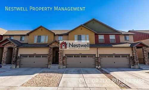 1284 N Willowbrook Photo 1