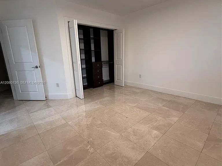 8881 SW 28th St — Photo 32