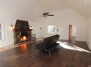 434 Redwood Dr, Crestline, CA 92325