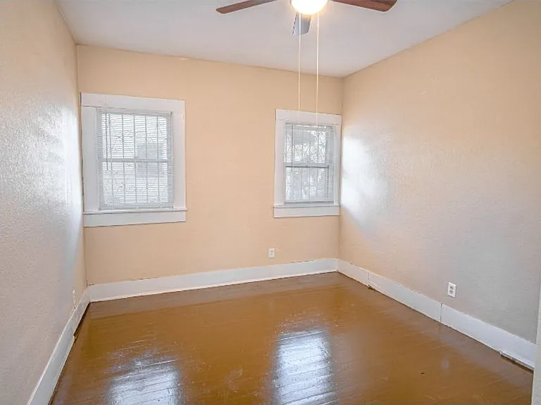 639 Canton — Photo 12