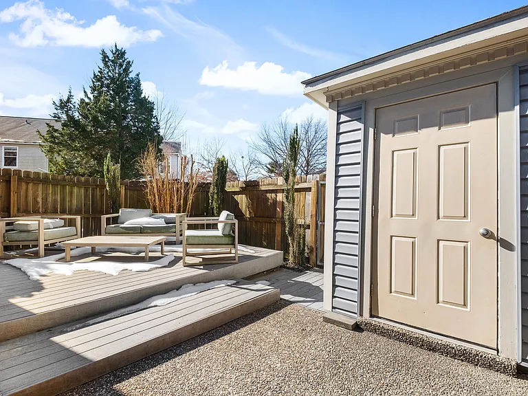 760 Yorkwood Pl — Photo 15