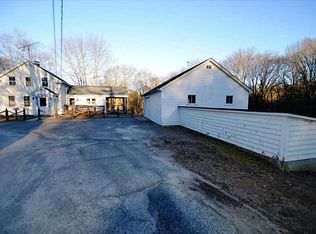 9 Newberry Ln, Hope Valley, RI 02832