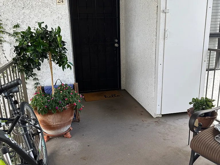 2240 S Palm Canyon Dr — Photo 21