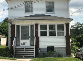 708 E Long Ave, New Castle, PA 16101