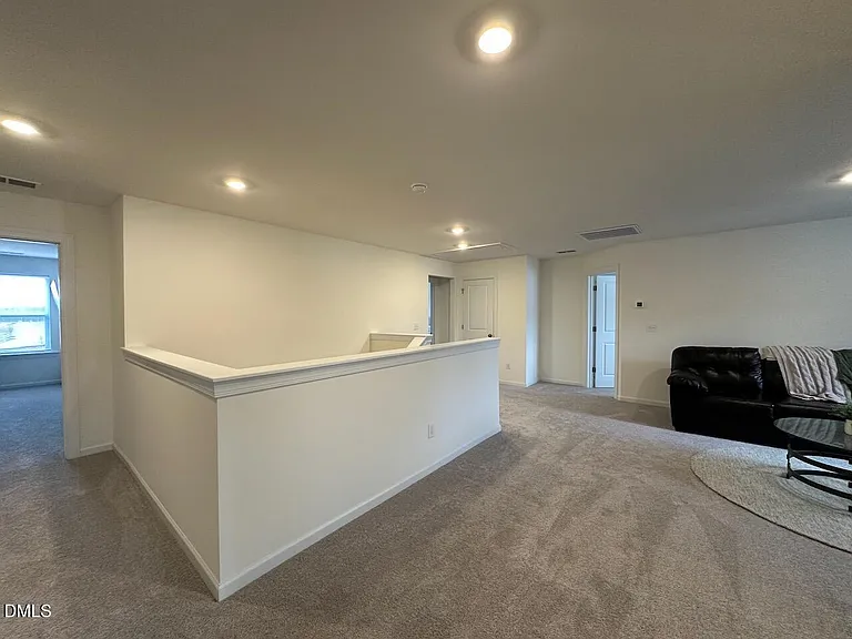 407 Auburndale Ct — Photo 19
