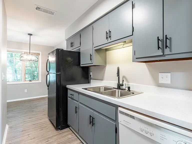 3305 Hobson Rd — Photo 11