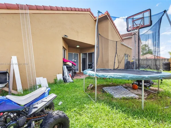11320 SW 157th Ct, Miami, FL 33196