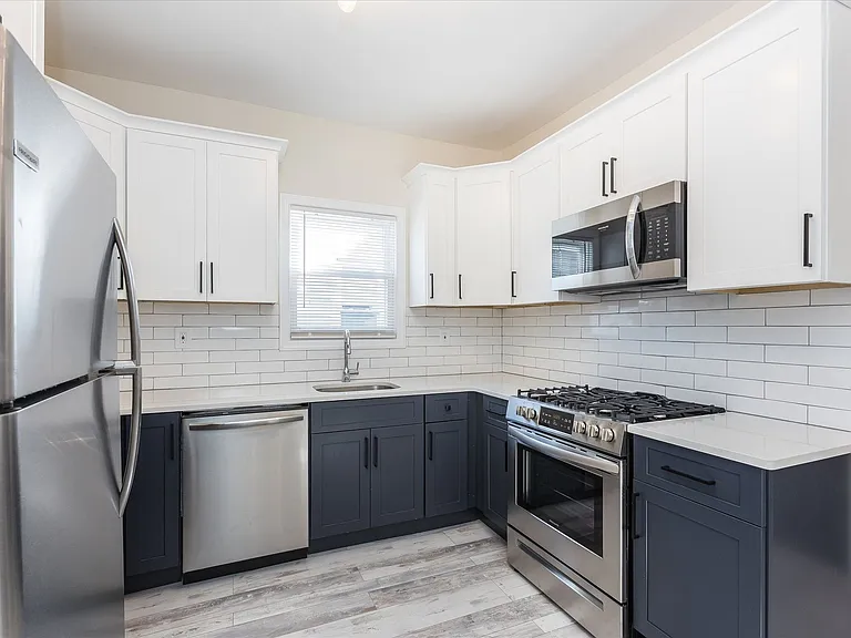 31 Jefferson Avenue #2 — Photo 17