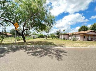 3001 E Frost St, Laredo, TX 78043