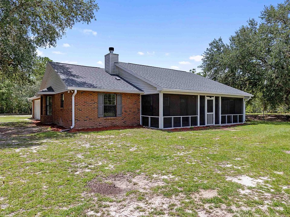 1st image of 128 Sanders Hill Rd