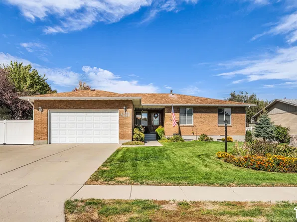 4228 W Yorkshire Cir, South Jordan, UT 84009
