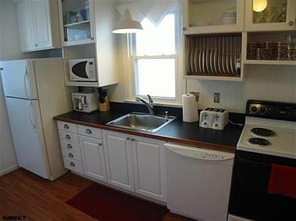 4th image of 1431 Central Ave APT 1