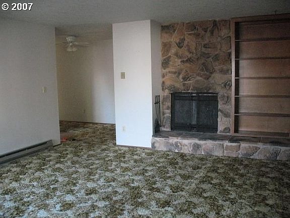 5th image of 11385 SW Lakewood Ct