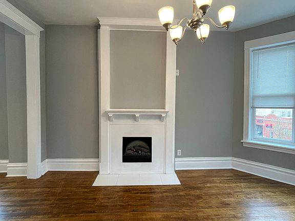 2nd image of 3268 W Fullerton Ave #3