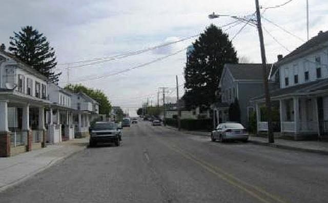 2nd image of 518 North St