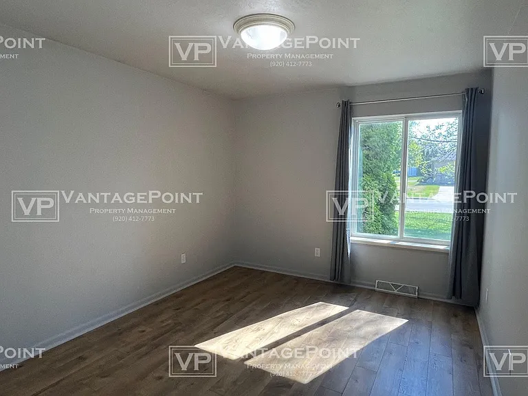 1800 Hardwoods Ct — Photo 12