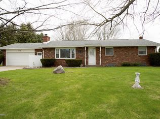 5328 Hillsight St, Kalamazoo, MI 49004