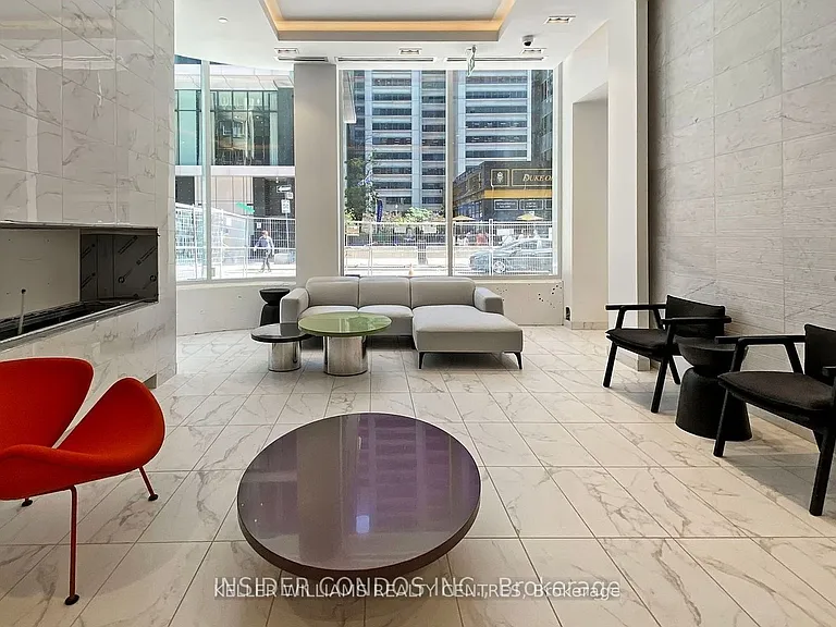 238 Simcoe St #3209 — Photo 8